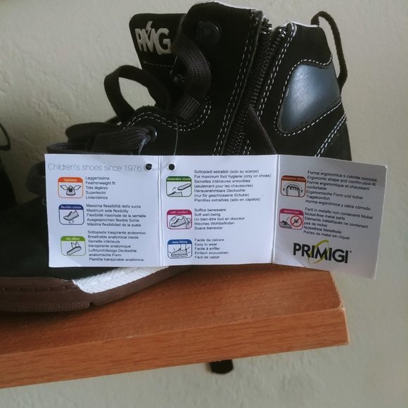 Boys Hi-Top Sneakers Shoes By PRIMIGI black Laces Kids Size US 13 (32) NWT - Picture 9 of 11